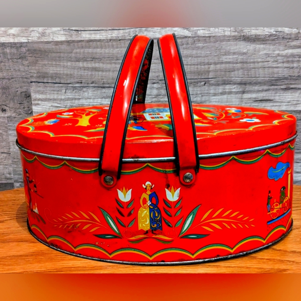 1940s Red Oval Pennsylvania Dutch Folk Art/Amish Tin Basket w/ Handles